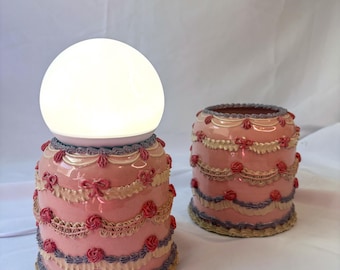 Pink and Purple Ceramic Cake Table Lamp