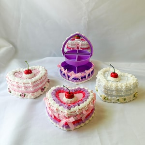 Customizable Heart Fake Cake Jewelry Box with Mirror
