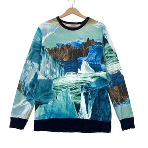 Bershka Sweatshirt Mountain Full Print Sweater Crewneck Japanese Brand Designer Streetwear Size S