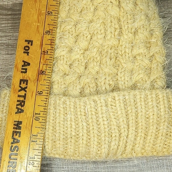 Tan cable-knit pom hat with fur pom - image 5