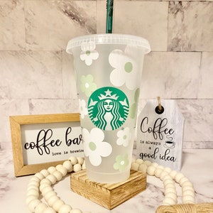 Sage Green Retro Daisy Starbucks Cup | Personalized Starbucks Cold Cup | Birthday Gift | Reusable Cup | Iced Coffee Cup | Starbucks Tumbler