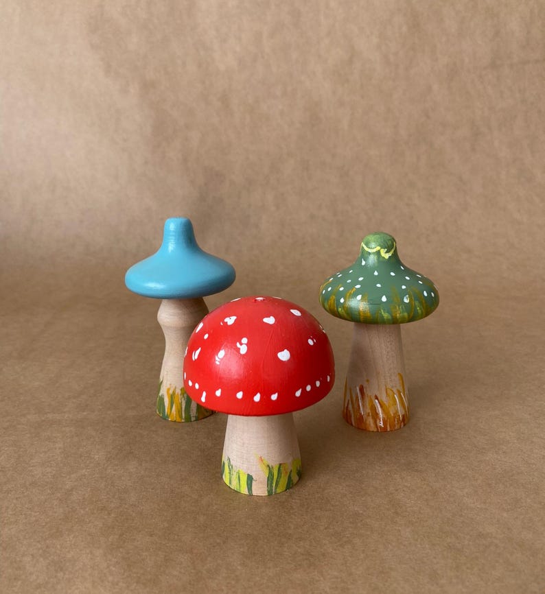 Wooden Mushroom Toys - Colorful Montessori Nature Play Set - Natural Wood Mushrooms for Imaginative Play - Perfect Gift for Kids*