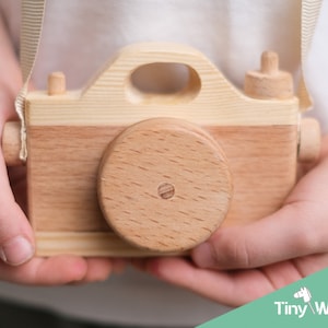 Handcrafted Wooden Camera Toy: Montessori Beech Wood