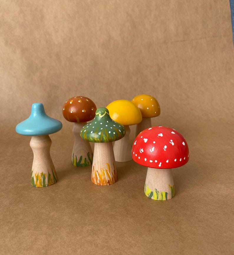 Wooden Mushroom Toys - Colorful Montessori Nature Play Set - Natural Wood Mushrooms for Imaginative Play - Perfect Gift for Kids*