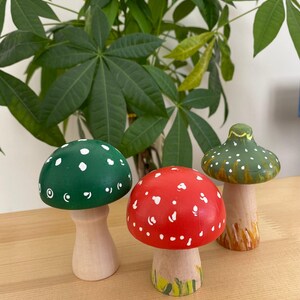Wooden Mushroom Toys - Hand-Painted Montessori Nature Play Set - Natural Wood Mushrooms for Kids - Creative Waldorf Gift