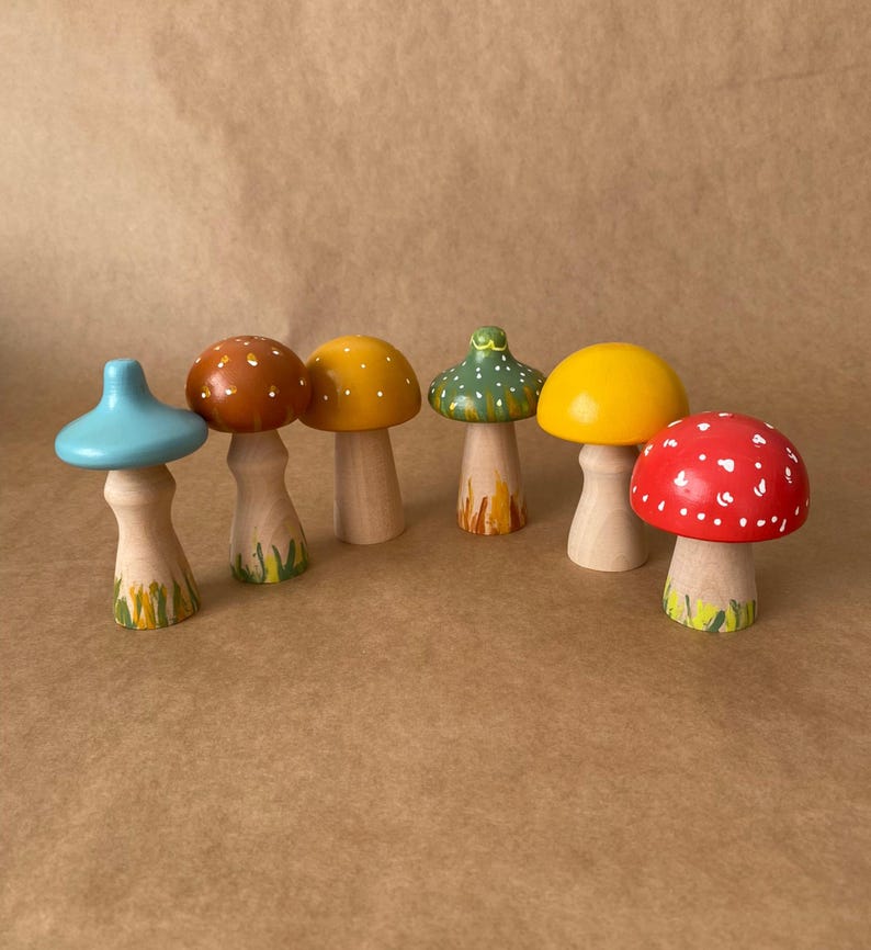 Wooden Mushroom Toys - Hand-Painted Montessori Nature Play Set - Natural Wood Mushrooms for Kids - Creative Waldorf Gift