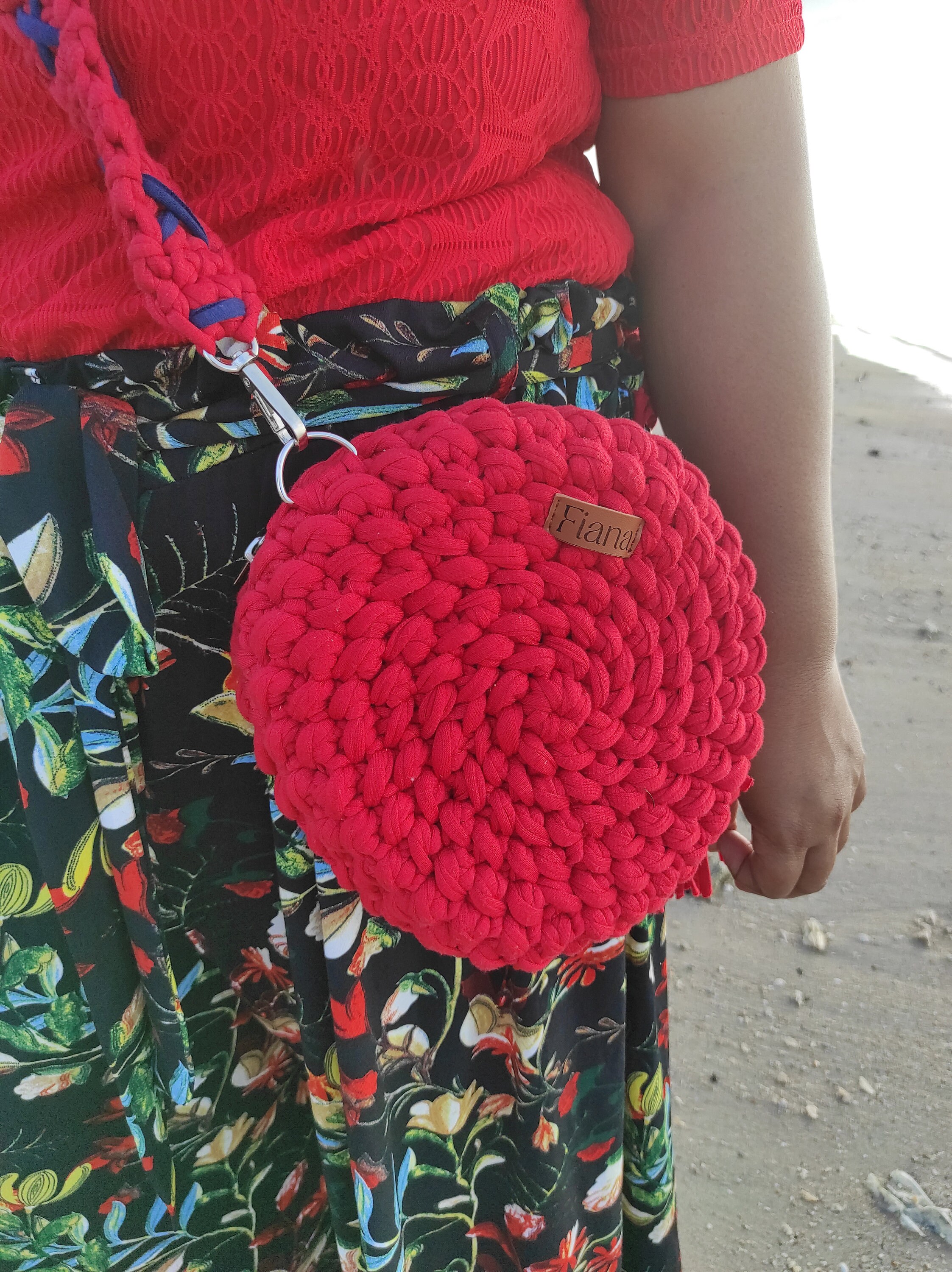 Milan Tote Bag  Handmade Crochet T-shirt Yarn Bag – Sparkling