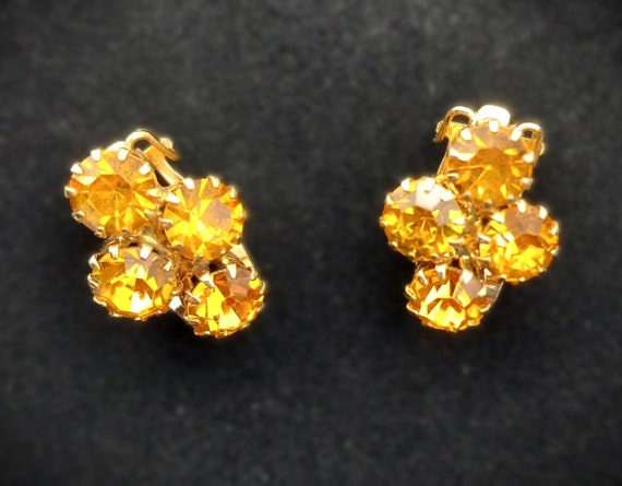 Vintage Sparkling Gold Glass Clip On Earrings - image 3