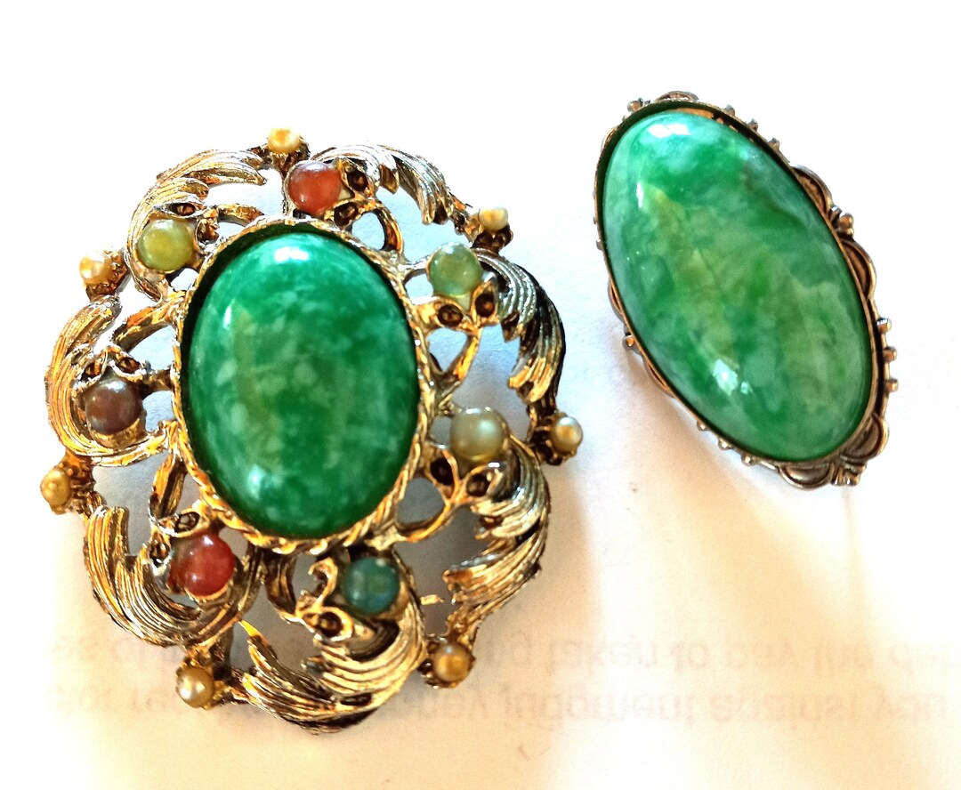 Grande Broche Vintage Dorée Et Verre - Bijou Ancien, Sans Marque