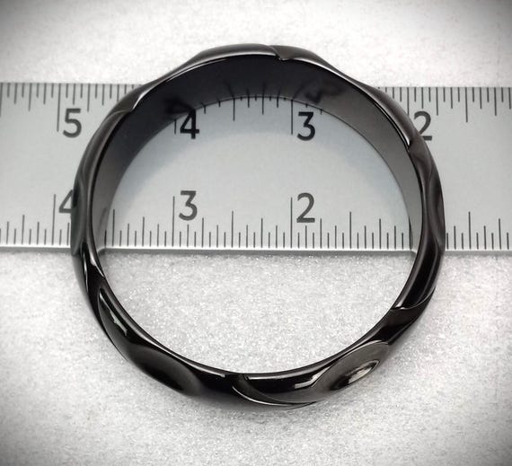 Solid Black Bakelite Bangle Bracelet, Design, Tes… - image 7