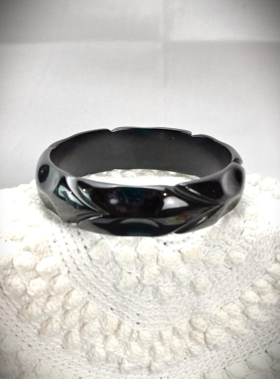 Solid Black Bakelite Bangle Bracelet, Design, Tes… - image 4