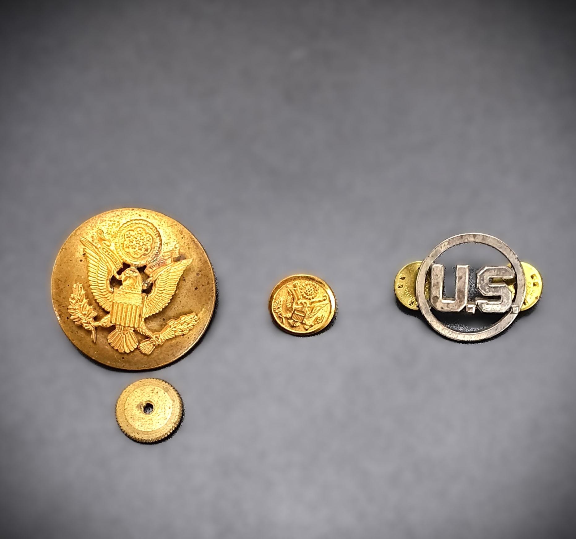 ☆1940年代＊アメリカ軍＊1等軍曹＊愛国ブローチ（実物