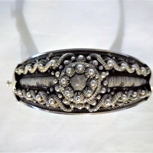 Bracelet Handmade Etruscan, Sterling Silver, Highly Detailed, Vintage Slide Closure (1.9 Oz)