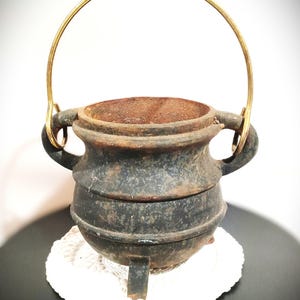 Old Cast Iron Smudge Pot Cottage Garden/Porch Accent Shabby