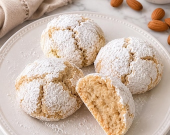 Authentic Italian Amaretti Cookies