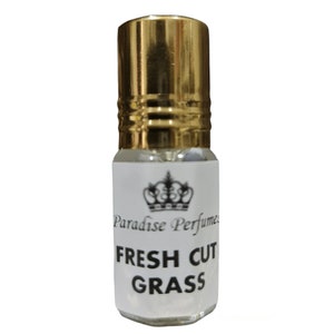 Aceite perfumado con aroma a hierba recién cortada: fragancia vegana sin alcohol.