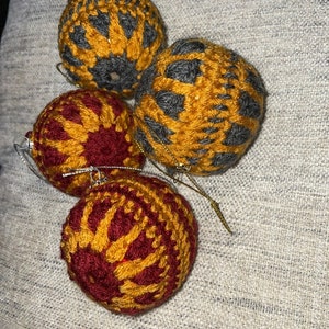 Wizarding World Baubles (sold as pairs)