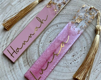 Bookmark personalized from epoxy resin in pink and gold | Gift for readers and bookworms | Resin bookmarks