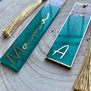 Ab 8,50 EURO: Lesezeichen personalisiert aus Epoxidharz verschiedene Farben und Gold Resin Bookmark Blau Petrol Grün Bild 4