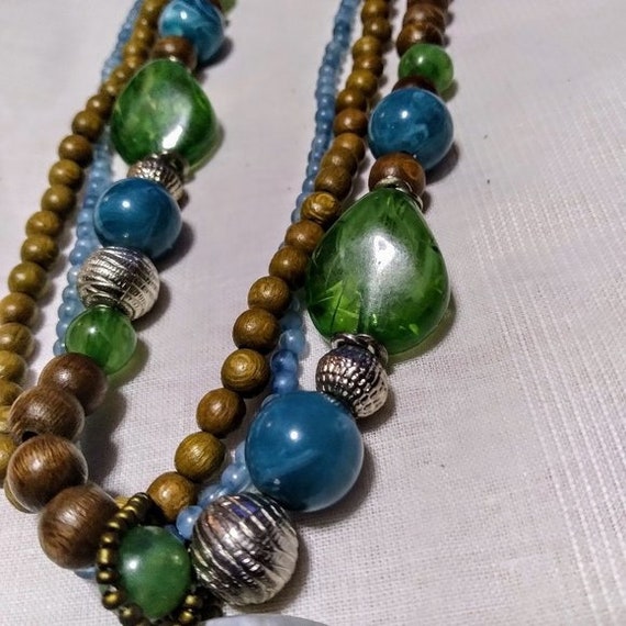 Multi Strand Blue Bead Abalone Shell Necklace 17"… - image 8