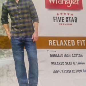 NWT Wrangler Men's Five Star Premium Denim Relaxed Fit Jeans Size: 33 X 32 image 9