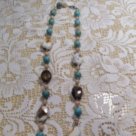 Chunky Beaded Necklace Multi colored - image 2