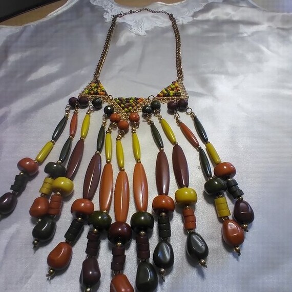 Beautiful Exotic Beaded Necklace - image 2
