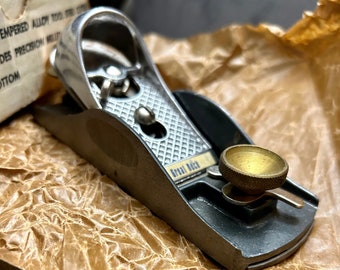 MADE In USA. Vintage GREAT Neck Block Plane 6". Small size. 1 5/8" cutter". Hardened & Tempered. In box. Excellent condition 5/5. Like new!