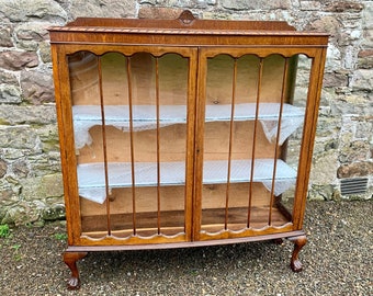 CHINA DISPLAY CABINET - Classic English Early 20th C Bow Front Glazed China Cabinet Please Ask Carol Ann for a Delivery Quote b4 you Buy!