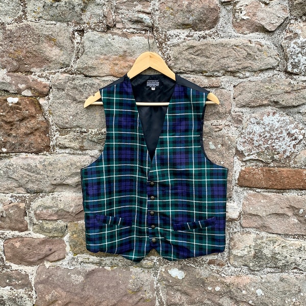SCOTTISH TARTAN WAISTCOAT / Classic Scottish tartan Vest / 100% Wool and Made in Scotland