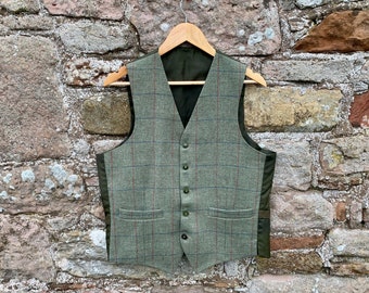 TWEED VEST - Vintage High Quality Country Tweed Waistcoat / Vest perfect for the Urban City Gent or Country Life Lord of the Manor
