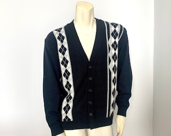 Retro 70s style Grandad Cardigan in a geometric pattern perfect for the urban Hipster look