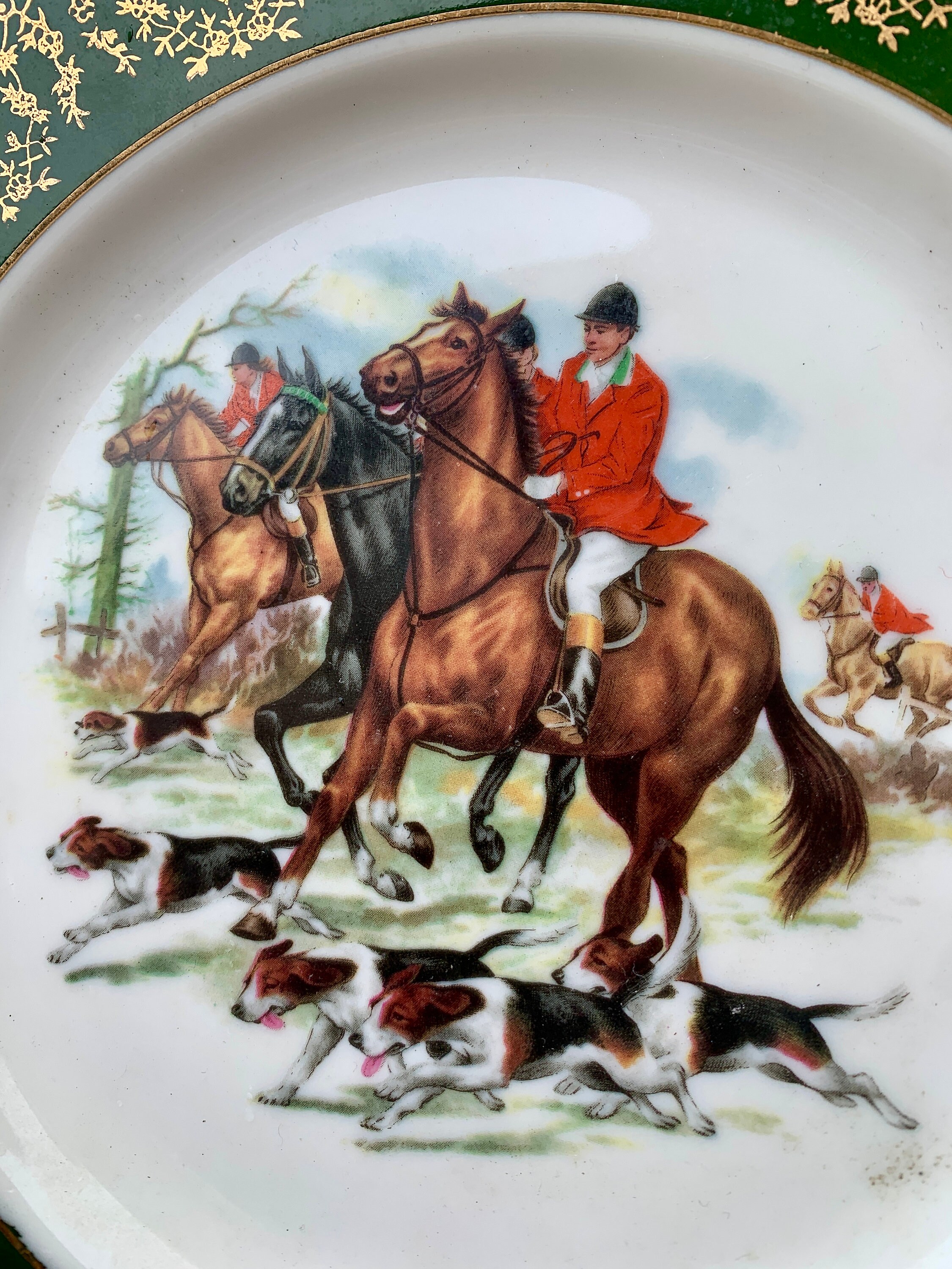 Vintage English Decorative Plate With Green and Gold / Gilt Edging 