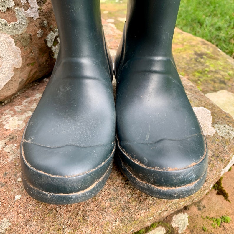 BRITISH HUNTER WELLIES / Hunter Wellington Boots Vintage Children's Classic English Hunter Wellington Boots & original Bag image 4