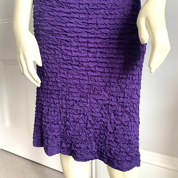 LADIES MIDI DRESS / Retro 90s Purple Mid Calf Bub… - image 3