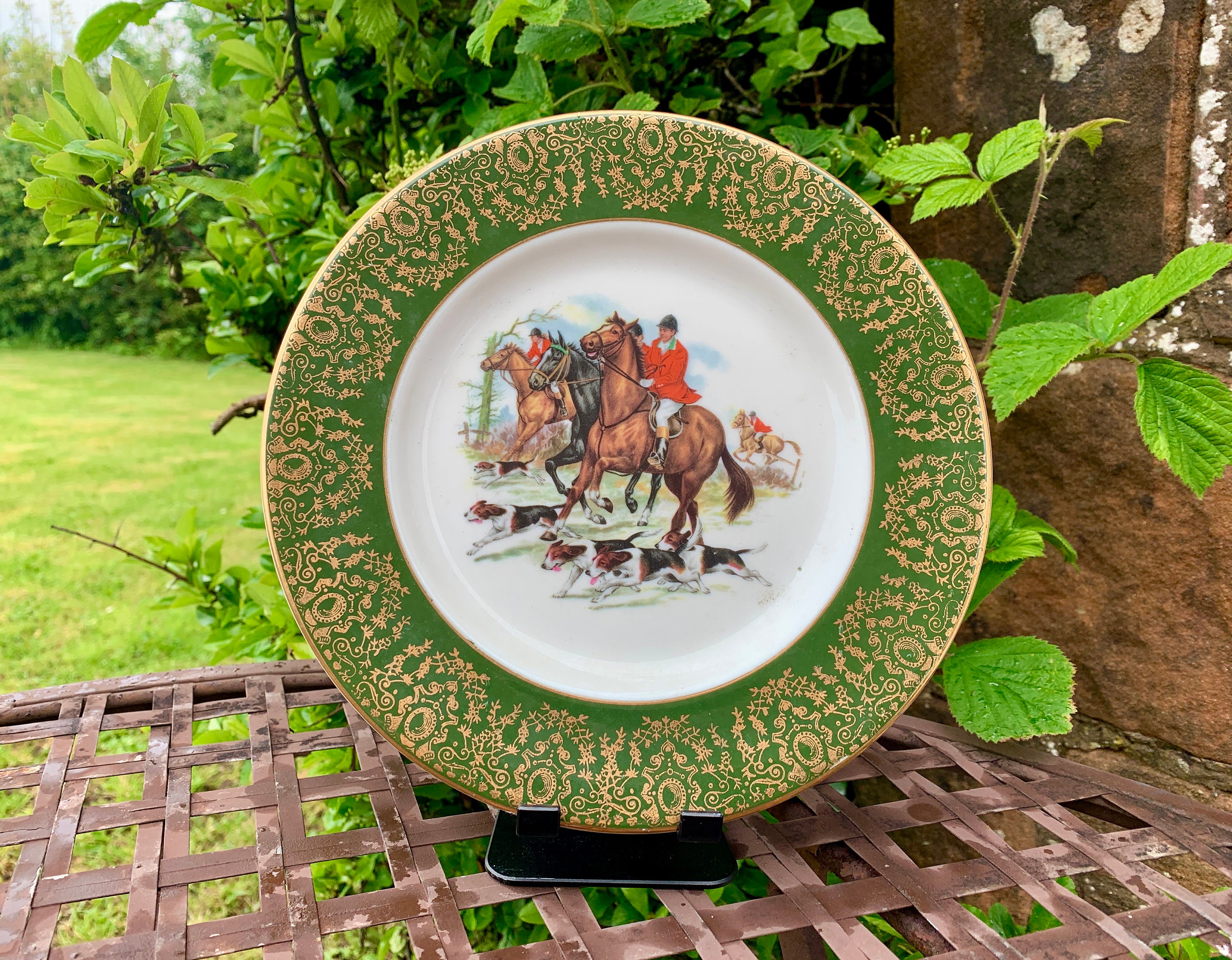 Vintage English Decorative Plate With Green and Gold / Gilt Edging 