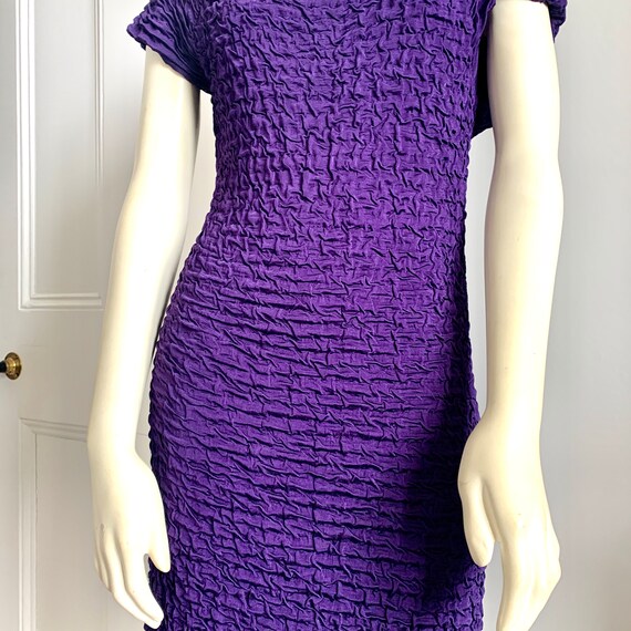 LADIES MIDI DRESS / Retro 90s Purple Mid Calf Bub… - image 2