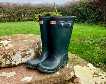 BRITISH HUNTER WELLIES / Hunter Gummistiefel - Vintage Kinder Klassische Englische Jäger Gummistiefel & original Tasche