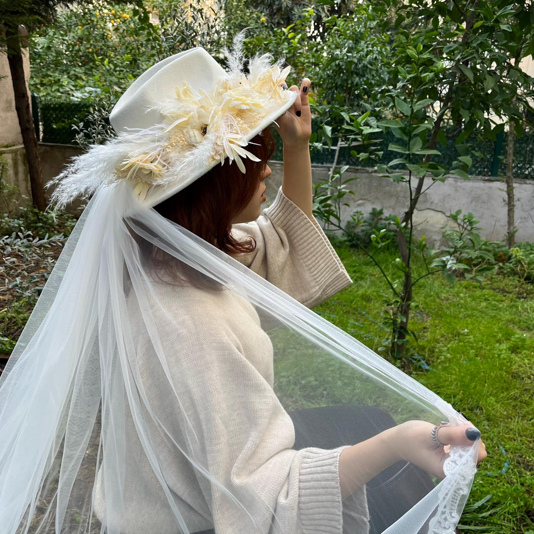 Floral Wedding Hat With Veil: Dried White Flowers, Rustic 