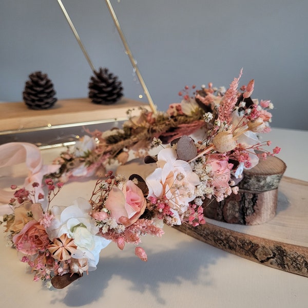 Soft Pink Flower Crown, Wedding Hair Wreath, Boho&Rustic Crown, Girl Child Pink Crown, Buttercup Bridal Flower, Bridesmaids Hair Piece Gift