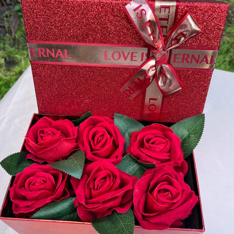 Red Roses Flower Box: Valentine's Day Artificial Rose Gift - Etsy