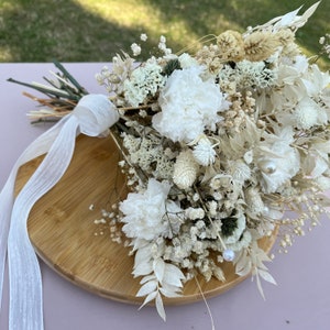 Bridal Set White Flower Bouquet , Dried Flower Crown, Boho Wedding Bouquets, Bridesmaid Flowers, White Baby&#39;s Breath Bouquet, Rustic Wedding