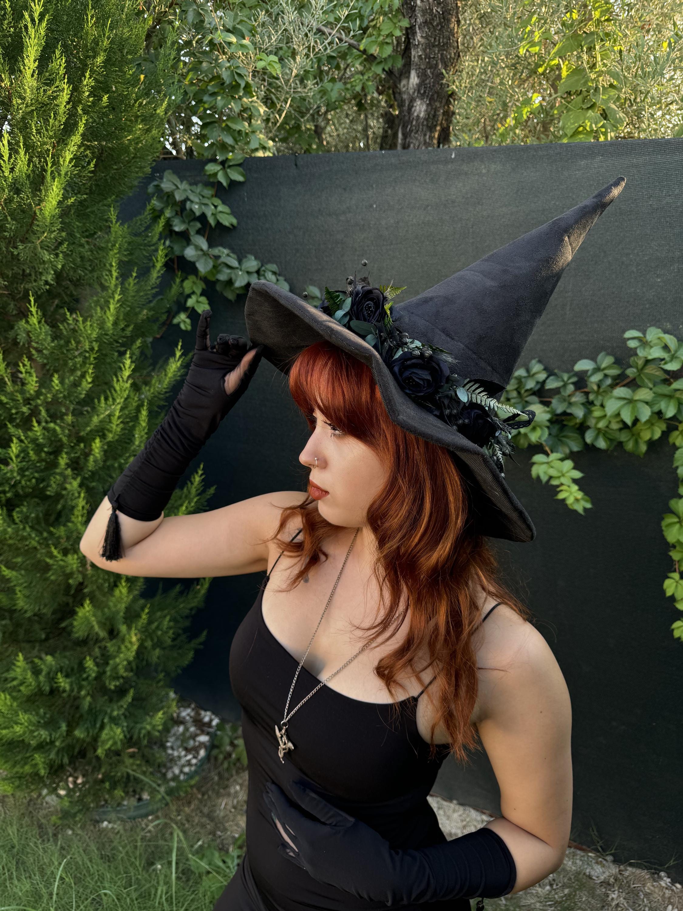 Sombrero De Bruja Con Velo Y Flor Para Disfraz | Tocado De 36 Cm | Ideal Para Halloween, Cosplay Y Carnaval | Talla única Ajustable