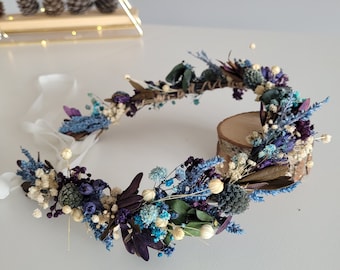 Dunkelblaue getrocknete Blumen Krone, rustikale lila Haarkranz, Boho Hochzeitskrone, Buttercup Brautblume, Brautjungfern Haarschmuck, Brautgeschenk