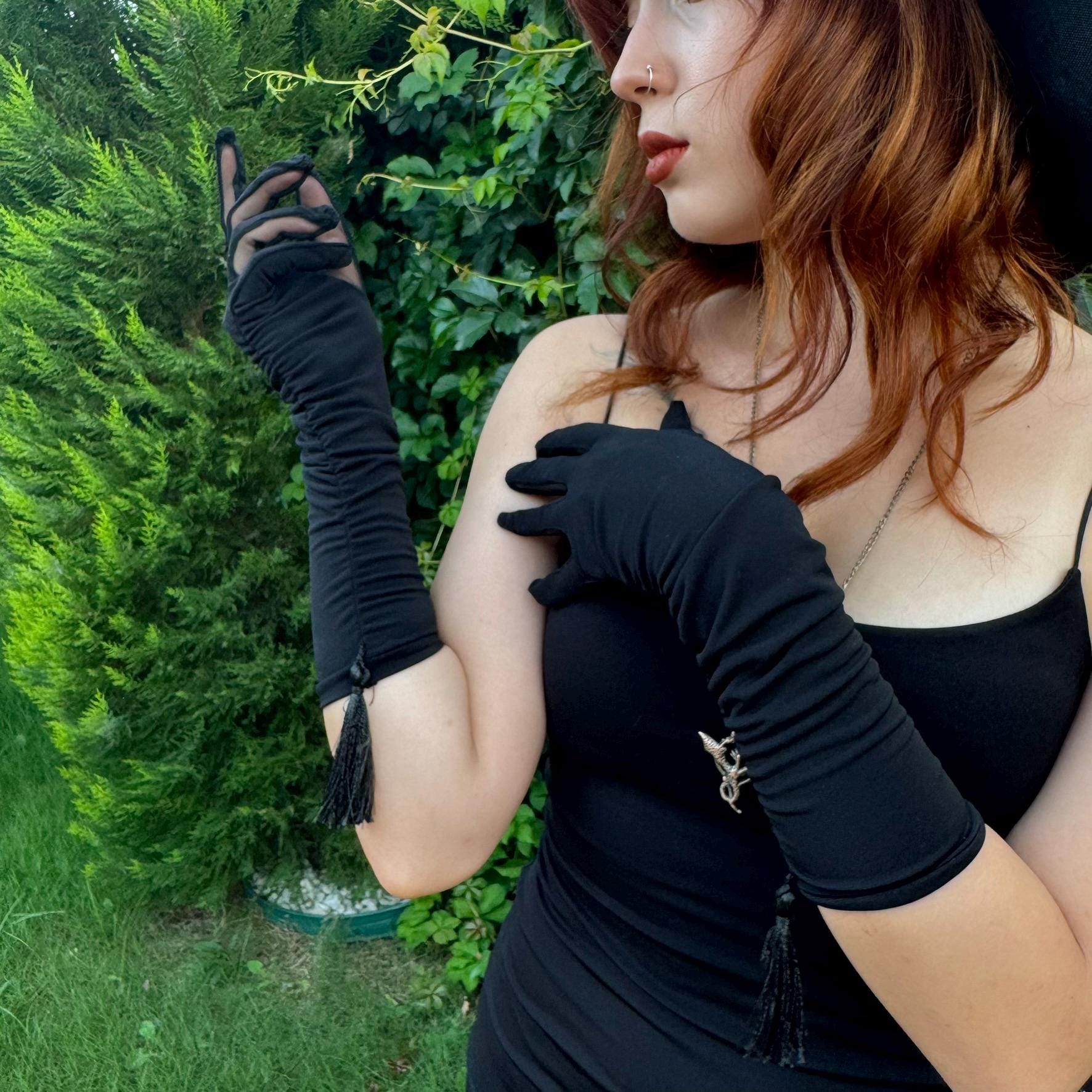dress black gloves Ball Short with Lace & Detailing XL these glamourous gloves promise effortless maintenance and radiate a chic sophistication Black Sweetheart Taffeta Slit Prom