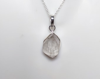 Colgante de diamante Herkimer: Cuarzo en bruto, plata de ley 925