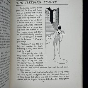 c.1930 Granny's Book of Fairy Stories. Published by Blackie & Son. image 7