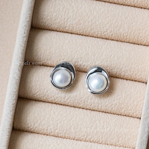 Fresh Water Pearl Stud Earrings; 925 Sterling Silver Dainty Earrings; Minimalist Earrings