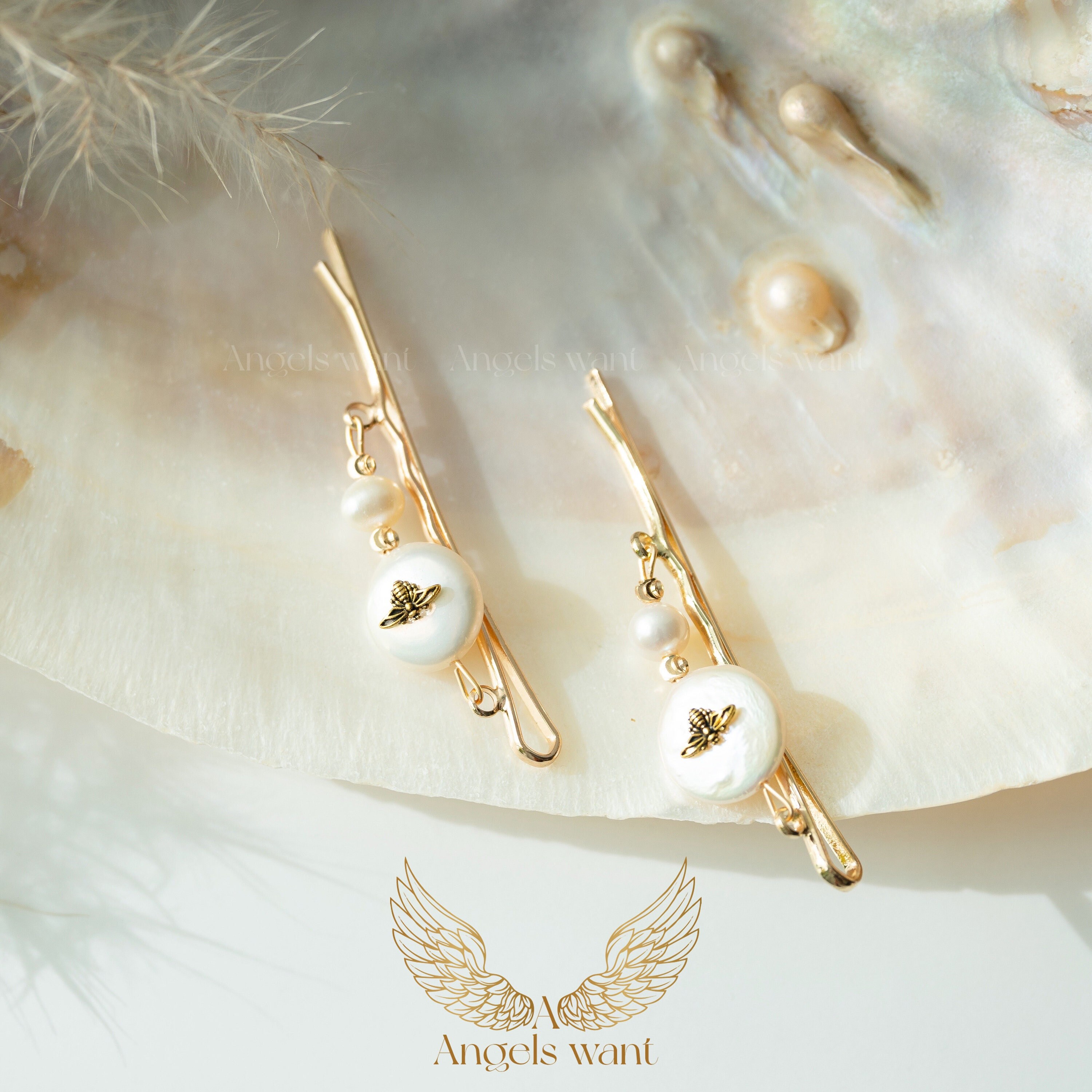 Freshwater Pearl Hair Clip Set: Handmade Vintage Style Hair  display picture 1
