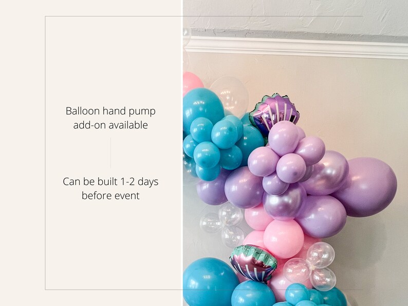 K&ouml;nnte beinhalten: Ein Ballonbogen aus hellblauen, lila und rosafarbenen Ballons. Der Bogen ist mit schillernden Meerjungfrauen-Muschelballons verziert. Der Text "Ballonhandpumpe als Zubeh&ouml;r erh&auml;ltlich" und "Kann 1-2 Tage vor der Veranstaltung aufgebaut werden" ist im Bild sichtbar.